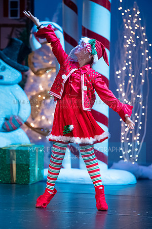 BCA Panto Grinch-145