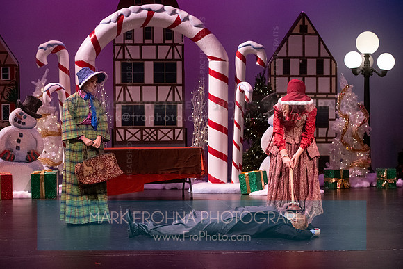 BCA Panto Scrooge-038