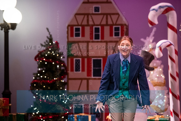 BCA Panto Scrooge-032