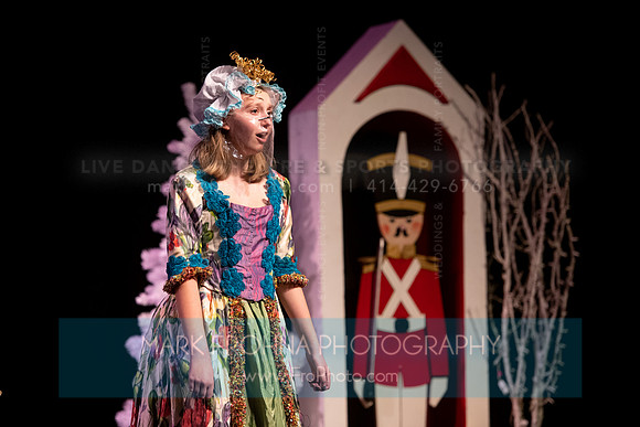 BCA Panto Scrooge-085