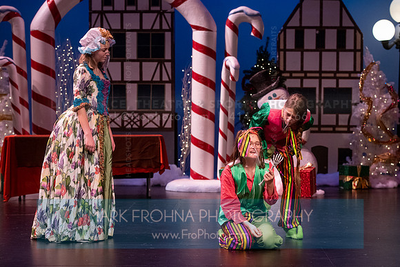 BCA Panto Scrooge-073