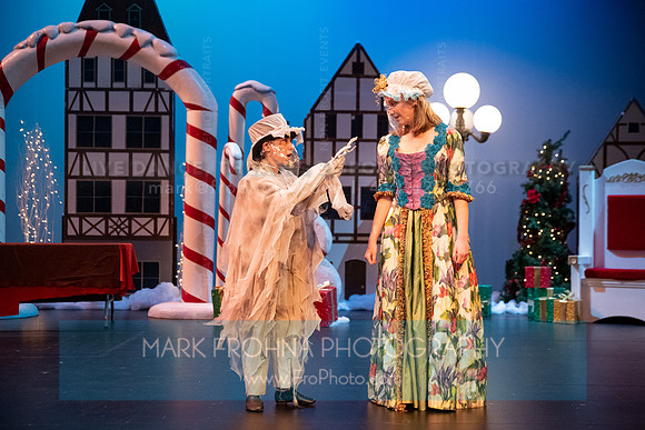 BCA Panto Scrooge-065