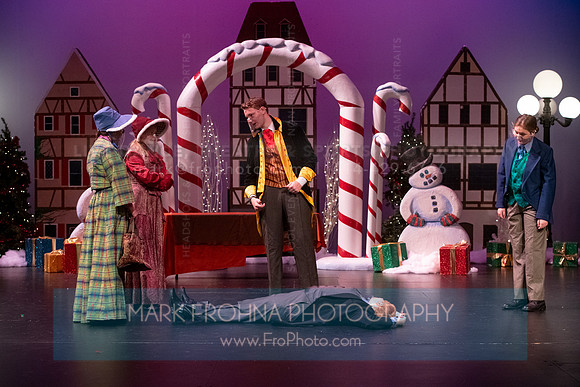 BCA Panto Scrooge-040