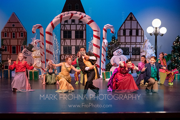 BCA Panto Scrooge-141