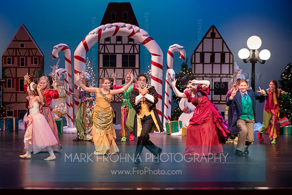 BCA Panto Scrooge-140