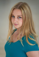 Dalaney Headshot 2023-19