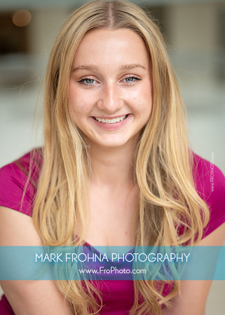 Dalaney Headshot 2023-8