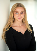 Dalaney Headshot 2023-4
