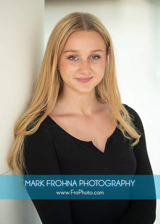 Dalaney Headshot 2023-4