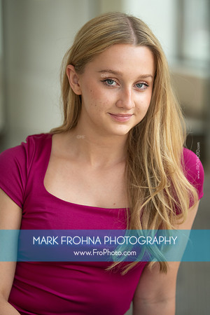 Dalaney Headshot 2023-11