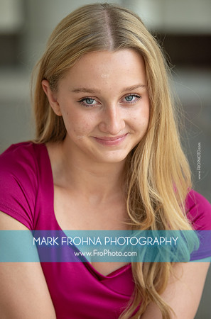 Dalaney Headshot 2023-13
