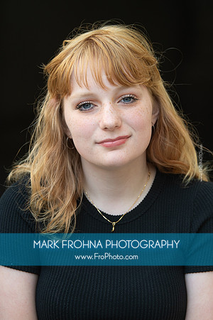 Headshot Day 2023 Madi-1