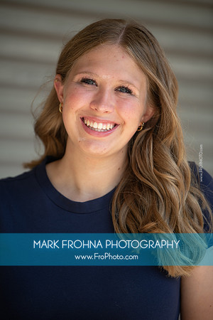 Headshot Day 2023 Norah-9
