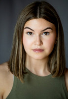 Emma Hipp Headshots 2025-14