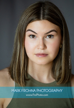 Emma Hipp Headshots 2025-14