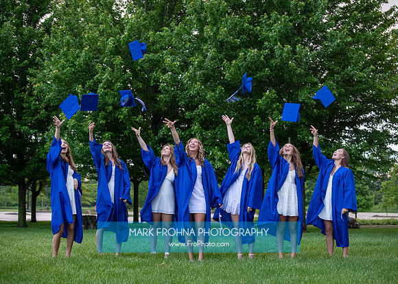 BC DeRosa Friends Graduation Portraits-38
