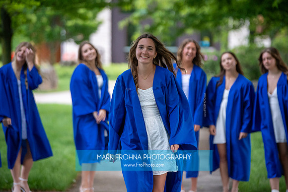 BC DeRosa Friends Graduation Portraits-31