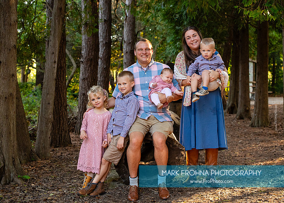 Gold Family Fall 2024-79