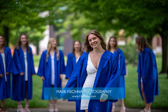 BC DeRosa Friends Graduation Portraits-25