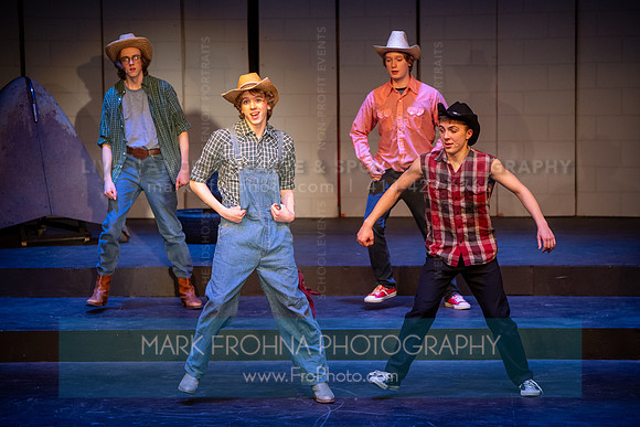 CMH Footloose Caitlin and Jack-80