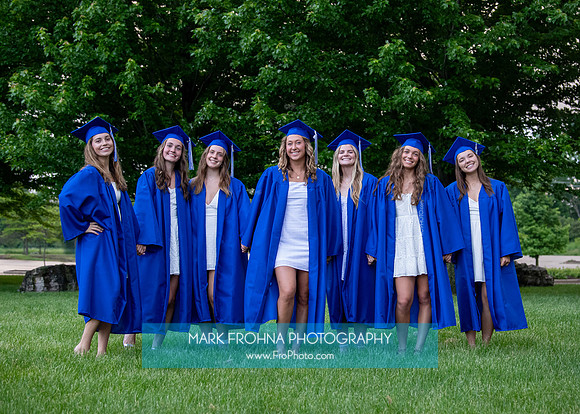 BC DeRosa Friends Graduation Portraits-37