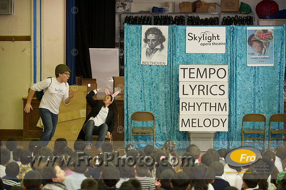 Skylight Standard Songbook 068