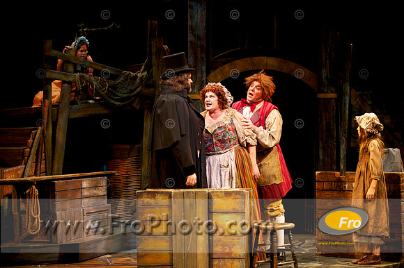 Skylight Les Miz Preview Selects 038