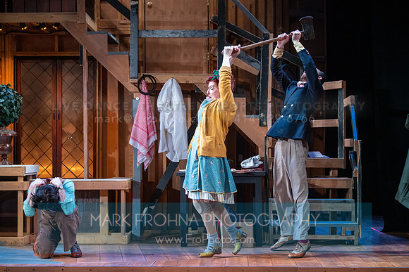 Skylight Noises Off Act 1 Highlights-110