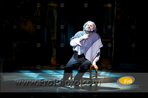 Skylight Les Miz Preview Selects 114