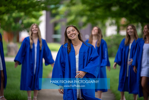 BC DeRosa Friends Graduation Portraits-26