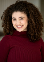 Ava Greenberg 2025 Headshots-13-2