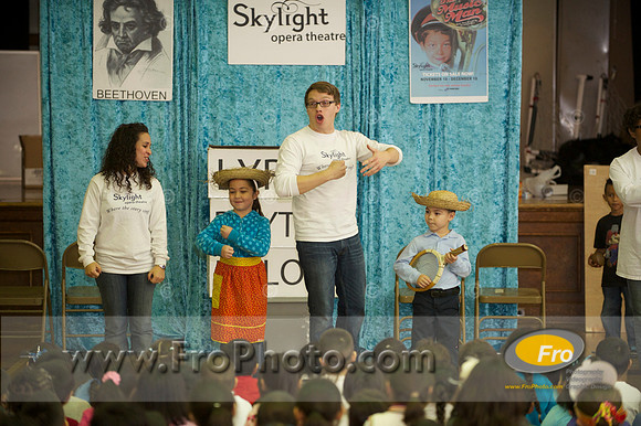 Skylight Standard Songbook 048