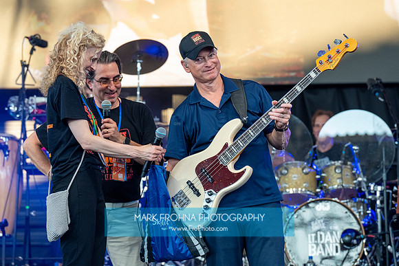 Skylight Rocks Gary Sinise Show-58
