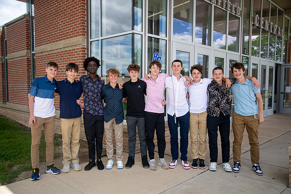 Wis Hills MS 8th Graders 2024-16