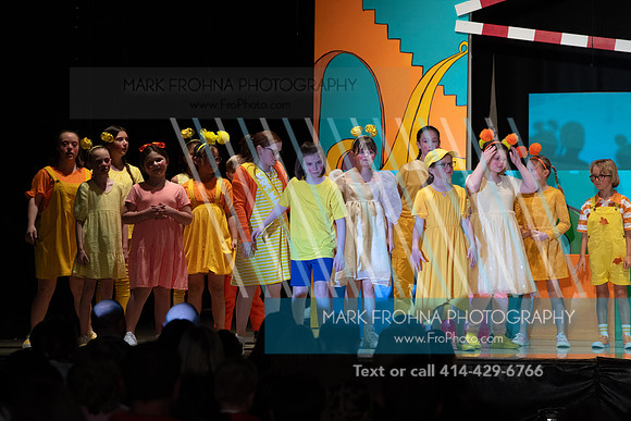 St Jerome Seussical Live-1125