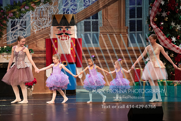 BRIO Nutcracker Cast 2 2022-630