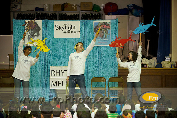 Skylight Standard Songbook 038