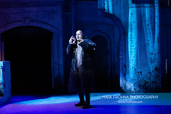 Skylight Frankenstein Miss Kyle-23