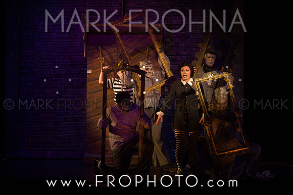 Addams Family Night 1-174
