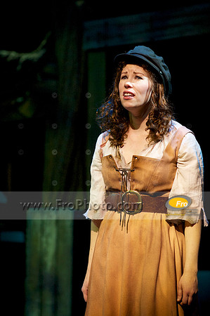 Skylight Les Miz Preview Selects 059