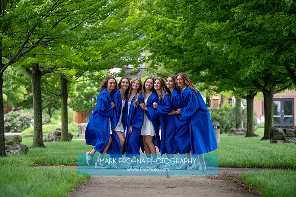 BC DeRosa Friends Graduation Portraits-24
