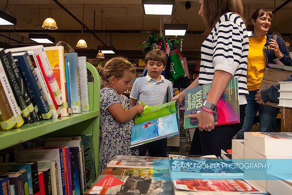 SWD Daphne Book Launch MKE-106