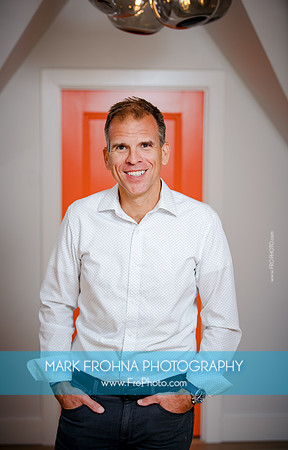 Randy Knaflic Headshot November 2022-3-Edit-2