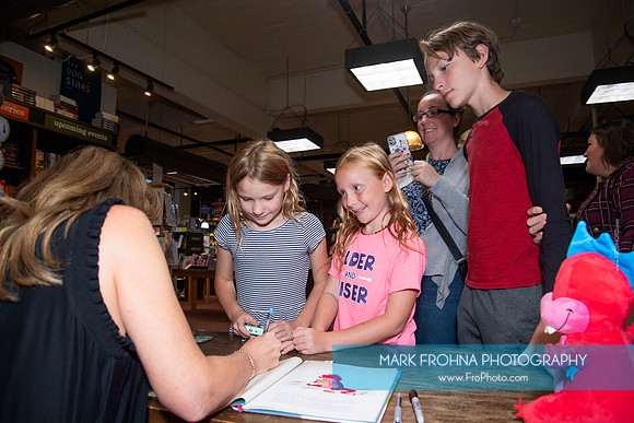 SWD Daphne Book Launch MKE-109
