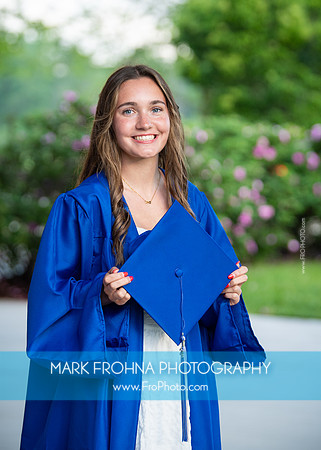 BC DeRosa Friends Graduation Portraits-5