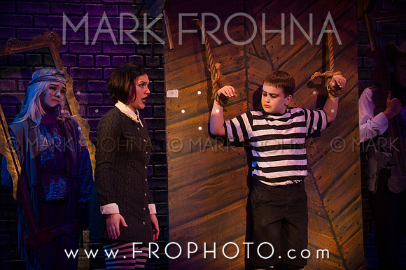 Addams Family Night 1-149