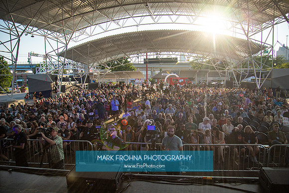 Skylight Rocks Gary Sinise Show-33