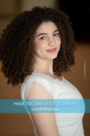 Ava Greenberg 2025 Headshots-45