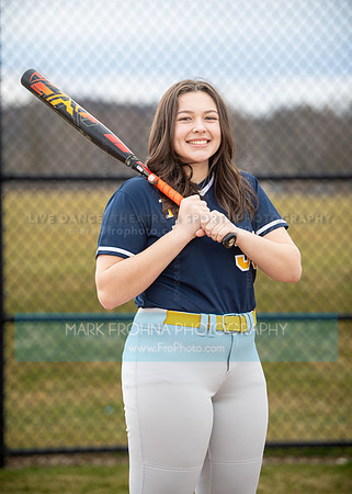 BA Teams Softball Seniors 2024-13