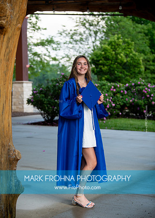 BC DeRosa Friends Graduation Portraits-6